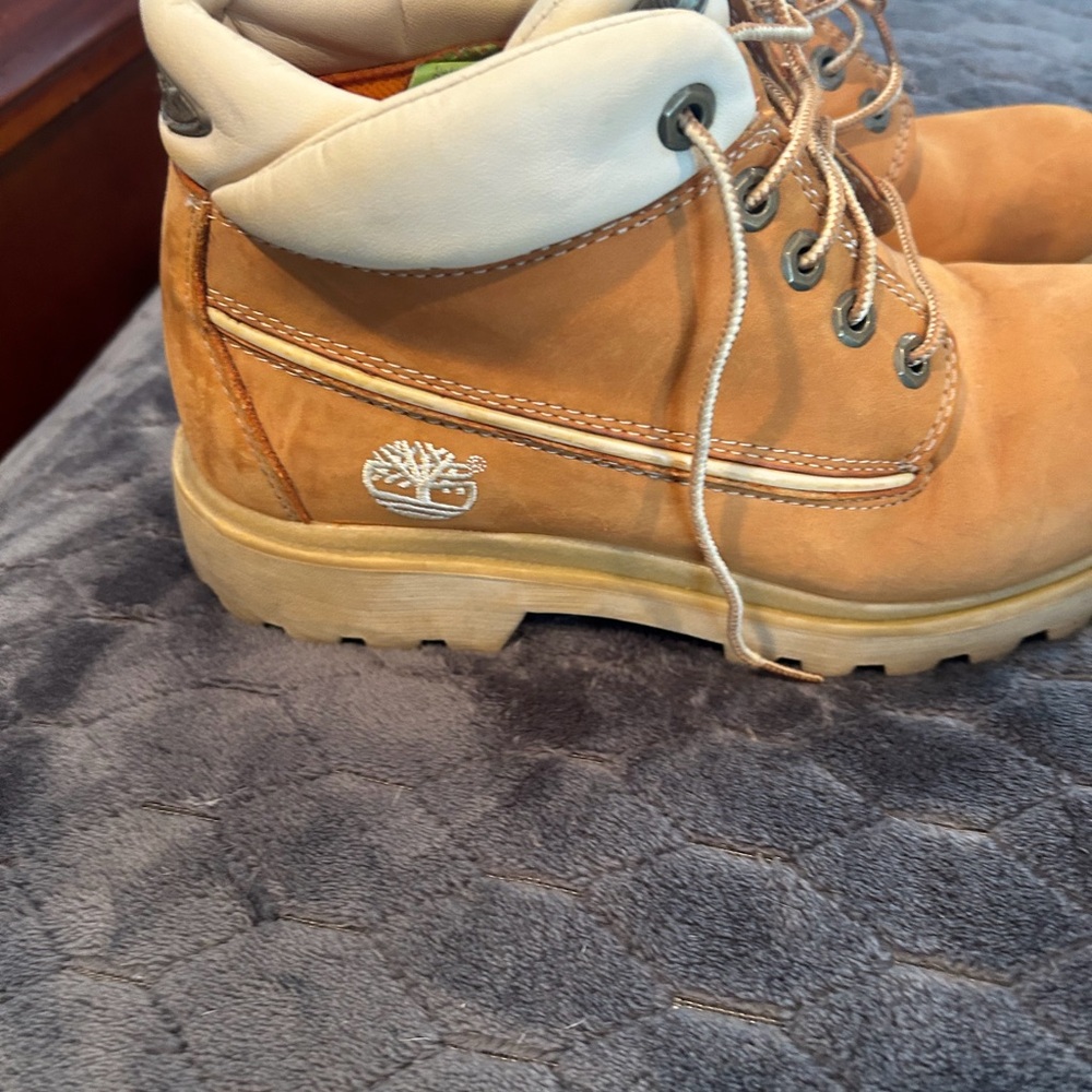 Timberland Wheat Tan Nubuck Work Boots